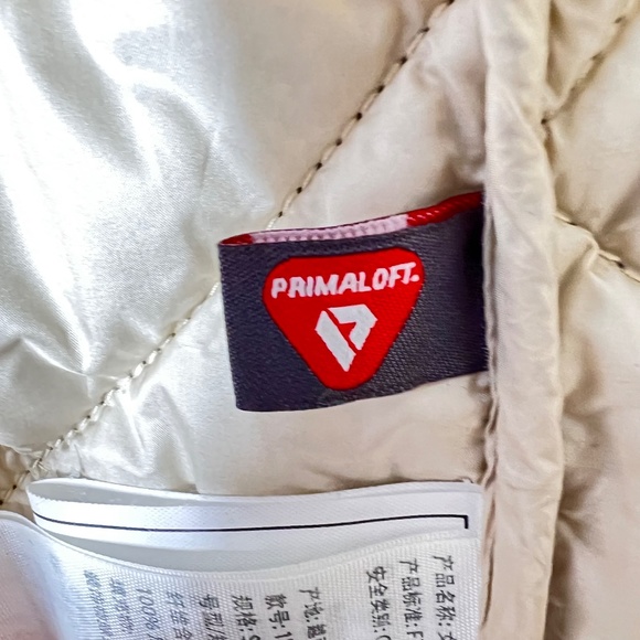 Abercrombie & Fitch Bomber-style Primaloft‎ Quilted Hooded Wind resistant Jacket - Picture 5 of 16